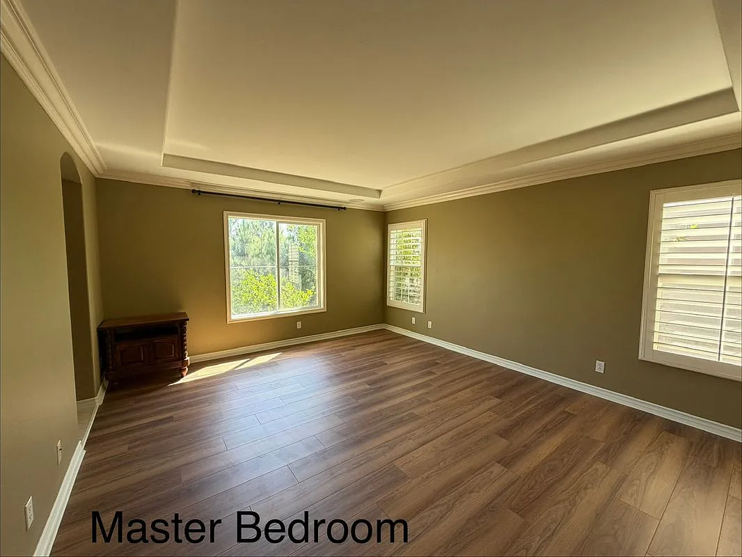 4 bed, 3.0 bath, 2764 sqft, $4,500 — Photo 4
