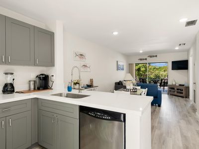 98302 Windward Ave, Key Largo, FL, 33037