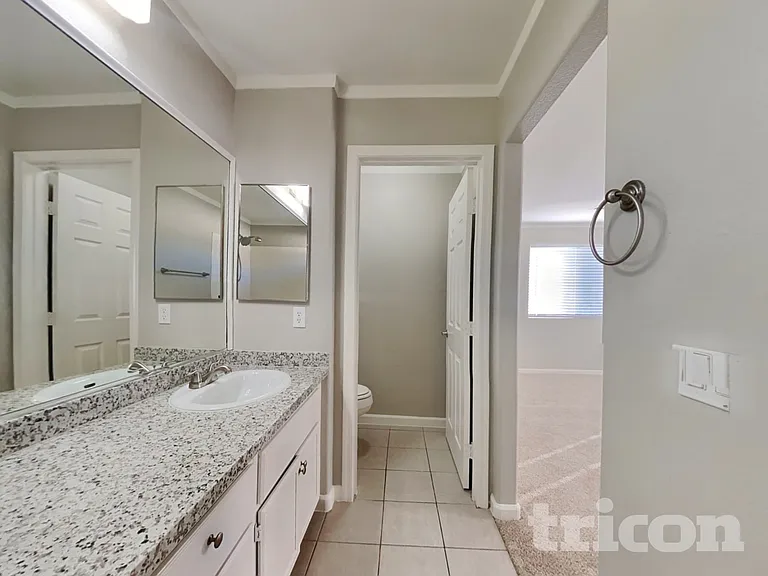 1244 Maple Pines Ave — Photo 8