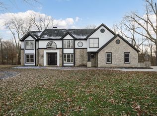 9044 Esin Ct, Powell, OH 43065