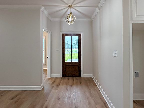 4th image of 60 Meadow Breeze Rd