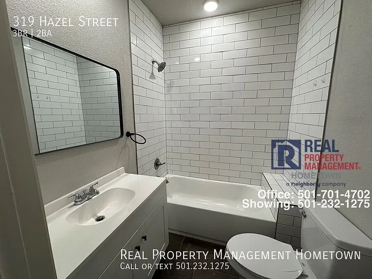319 Hazel St — Photo 17