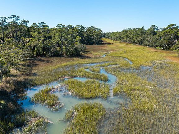 3rd image of 2349 Cat Tail Pond Rd