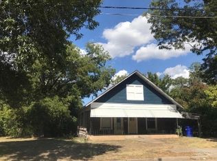 1003 N 11th St, Waco, TX 76707