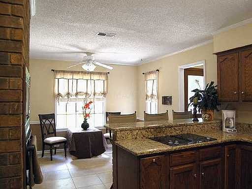 3rd image of 2242 Burlingate Dr
