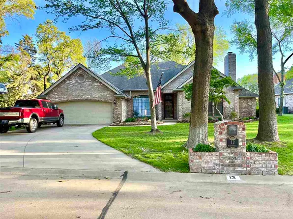 13 Woodcrest, Ponca City, OK 74604