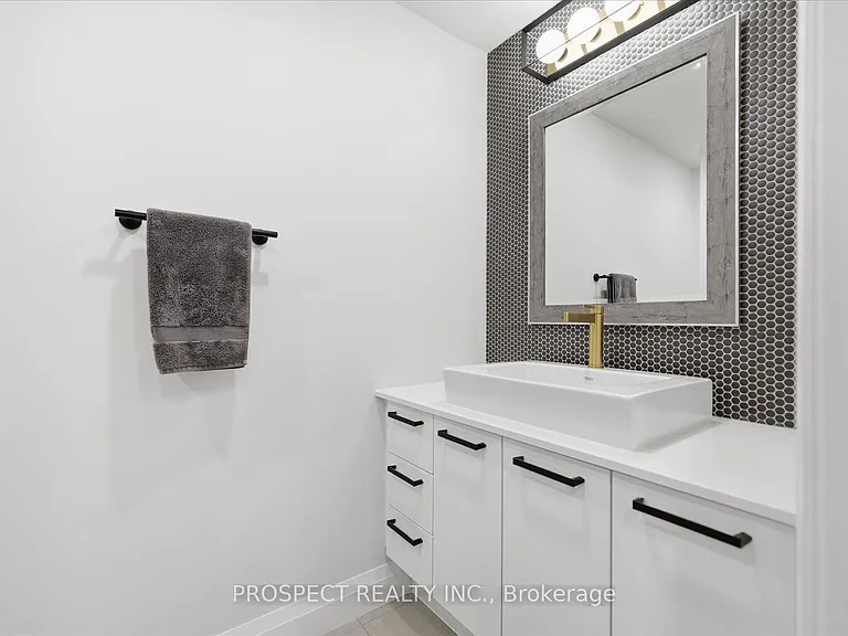 4800 Highway 7 Rd #225 — Photo 3