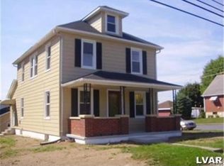 559 W Mauch Chunk St, Nazareth, PA 18064