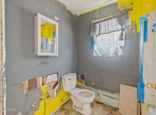 13245 N High Way #70N, Crossville, TN 38571