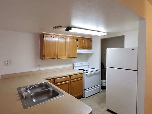 3rd image of 5110 E 28th Ave Unit A-b