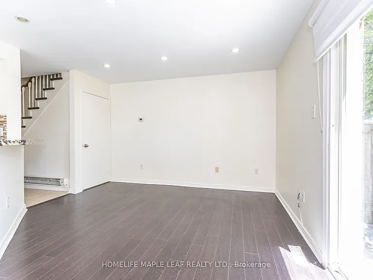 45 Bristol Rd E #10 — Photo 14