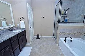 4 bed, 3.5 bath, 3159 sqft, $3,200 — Photo 4