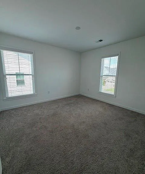 48 Candlewood Ln — Photo 15