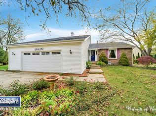 29W251 Wagner Rd, Naperville, IL 60564