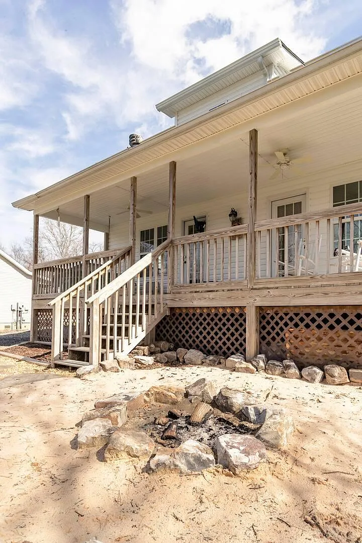 Building Photo - 5455 Willow Springs Rd