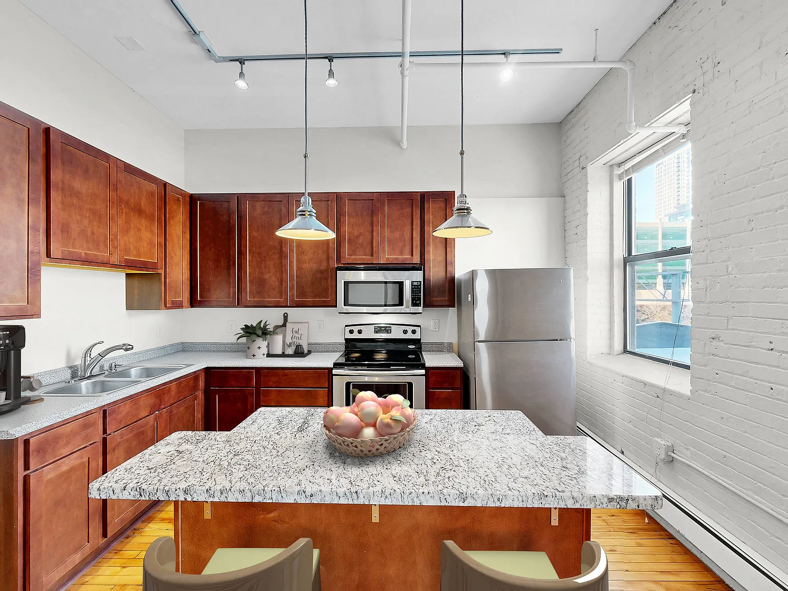 Lee Lofts — Photo 2