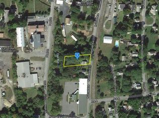 10 Railroad Ave, Cambridge, NY 12816