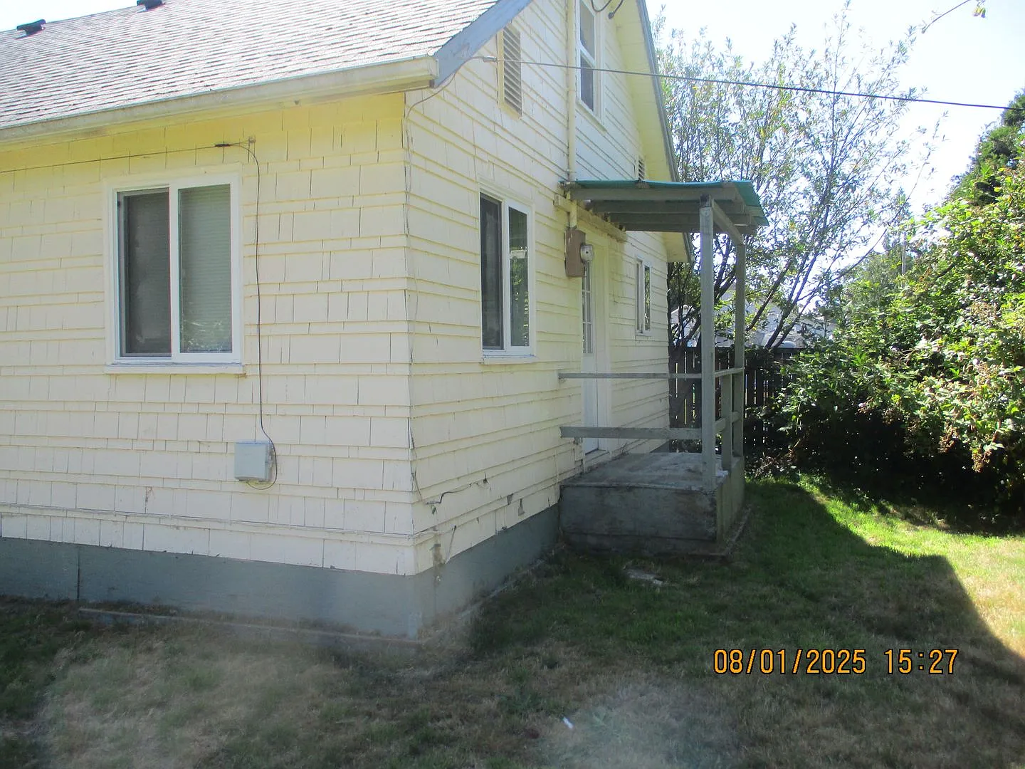 927 W. Schley — Photo 2