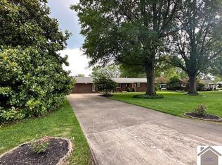 5250 Stevin Dr, Paducah, KY 42001