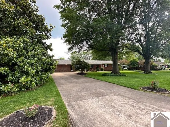 5250 Stevin Dr, Paducah, KY 42001