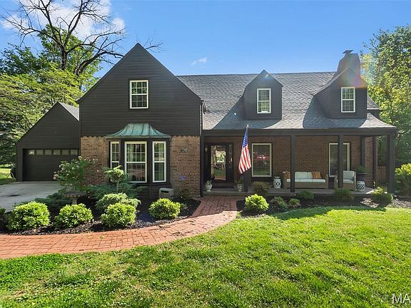 3rd image of 812 Alta Vista Dr