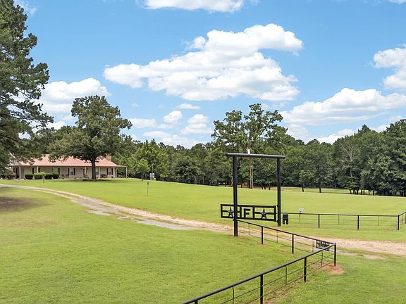 2nd image of 639 County Road 2280