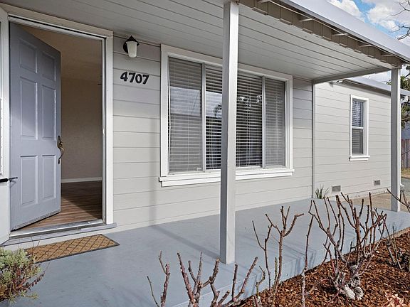 4th image of 4707 E Garibaldi Ave