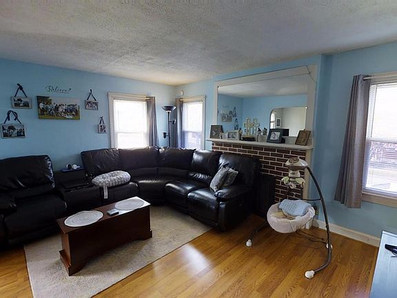 3rd image of 1290 Parrish Ave
