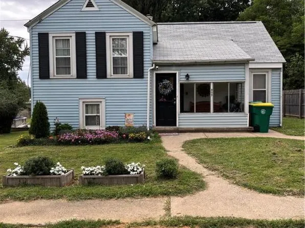 909 Milford St, Easton, PA 18045