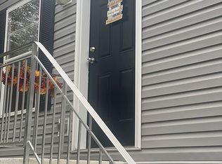 5 Orchard Ln, Pottstown, PA 19465