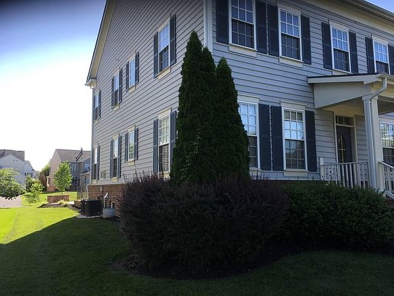 3rd image of 12003 Bristow Village Blvd
