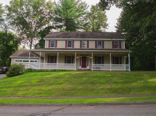 175 Cherry Ln, Amherst, MA 01002