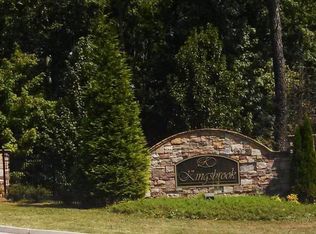 264 Kingscastle Dr, Ellenwood, GA 30294