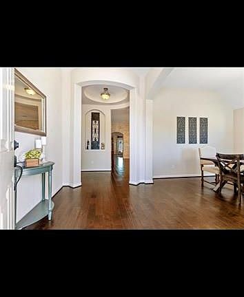 3rd image of 9239 Union Meadow Ln