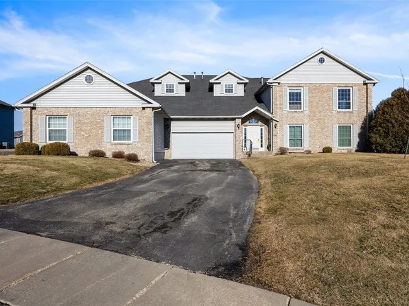 3490 Willowridge Rd Unit C, Marion, IA 52302