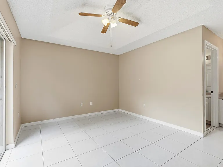 9312 NW 54th St #9312 — Photo 12