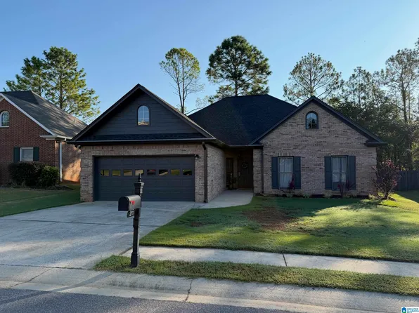211 Beaver Creek Pkwy, Pelham, AL 35124