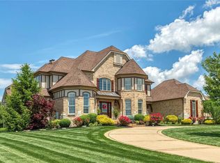 1263 Devonworth Dr, Chesterfield, MO 63017