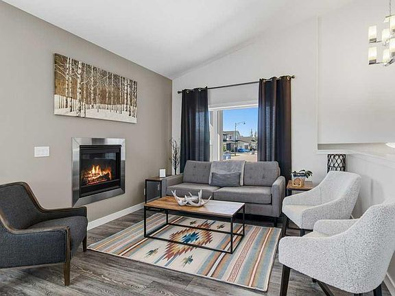 4th image of 122 W Lundberg Cres