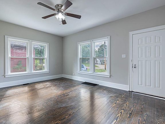5th image of 2720 Wilbraham Rd