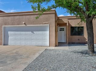 6913 Cleghorn Rd NW, Albuquerque, NM 87120