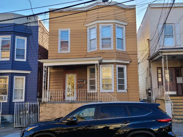 559 65th St, West New York, NJ 07093
