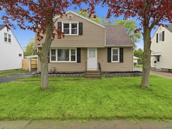 18 Princess Dr, Cheektowaga, NY 14225