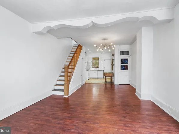 1250 S 28th St, Philadelphia, PA 19146