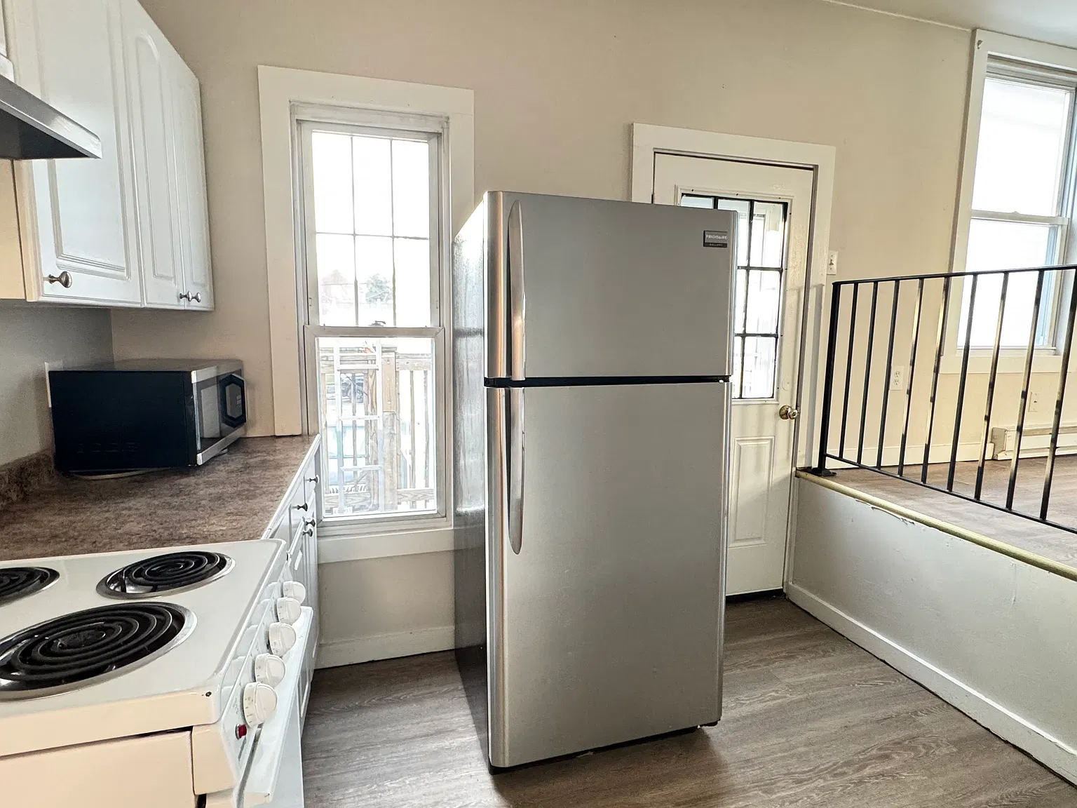 Studio, 500 sqft, $1,550 — Photo 4