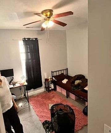 2nd image of 109 Heath St