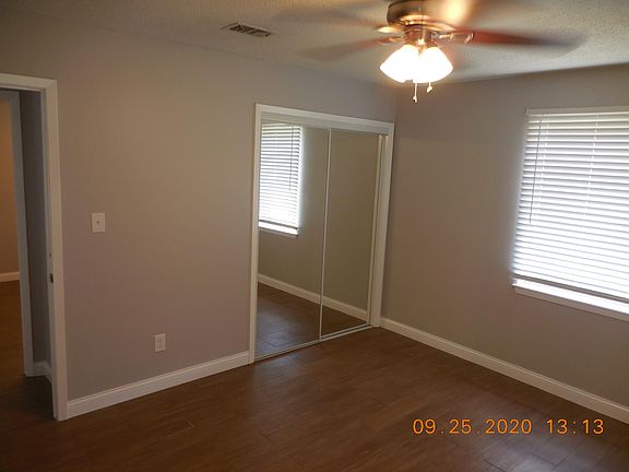 5th image of 1514 Croquet Dr