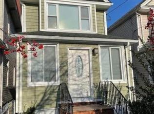 17220 90th Ave FLOOR 1, Jamaica, NY 11432