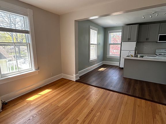 4th image of 29 Dale Ave Floor 2