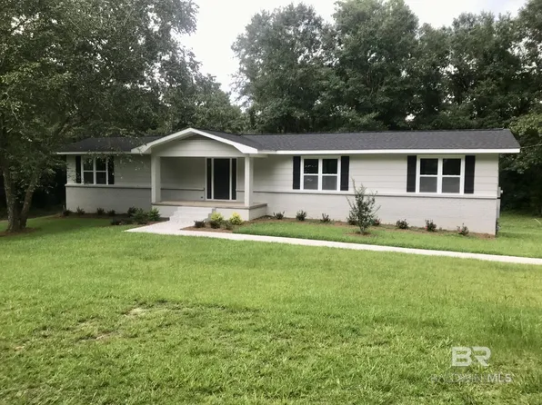 1708 McMillan Ave, Bay Minette, AL 36507